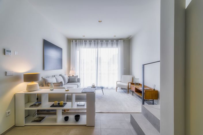 Image No.9-3 Bed Townhouse for sale