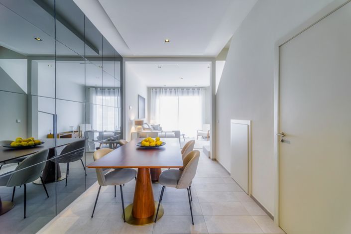 Image No.8-2 Bed Townhouse for sale