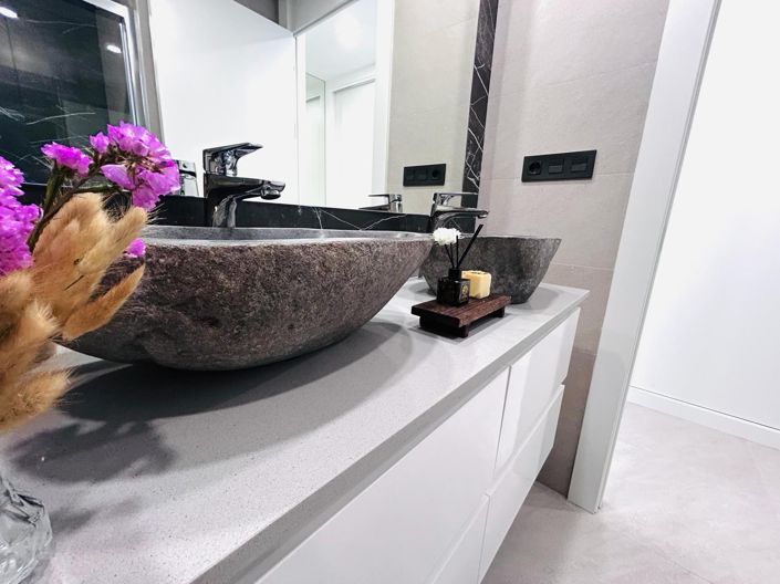 Image No.10-3 Bed Villa for sale