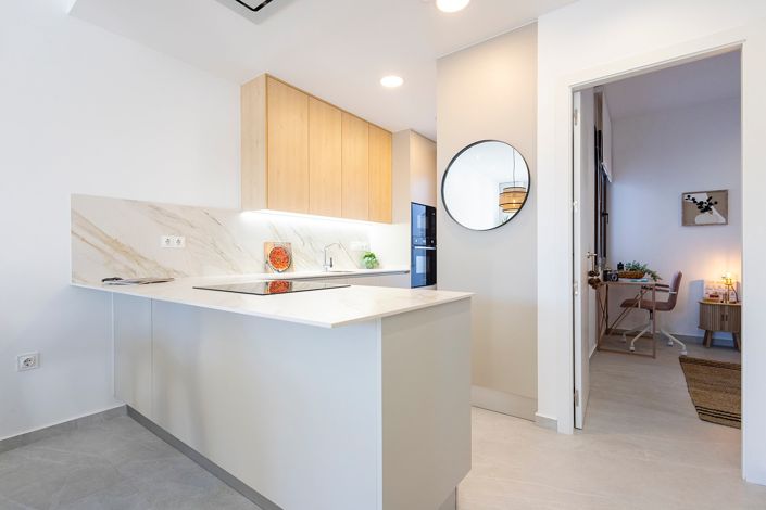 Image No.16-3 Bed Townhouse for sale