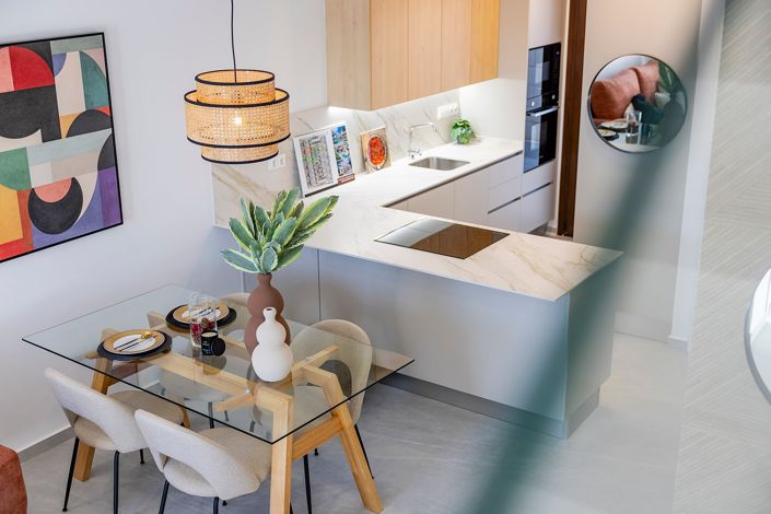 Image No.20-3 Bed Townhouse for sale