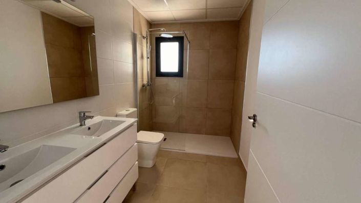 Image No.22-3 Bed Villa for sale