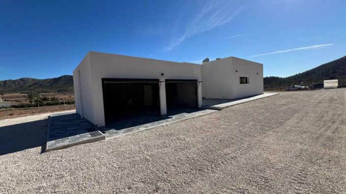 Image No.28-3 Bed Villa for sale