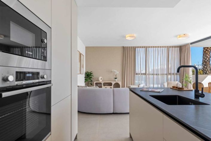 Image No.32-2 Bed Apartment for sale