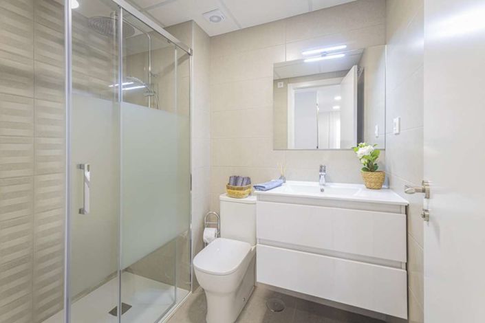 Image No.20-3 Bed Apartment for sale