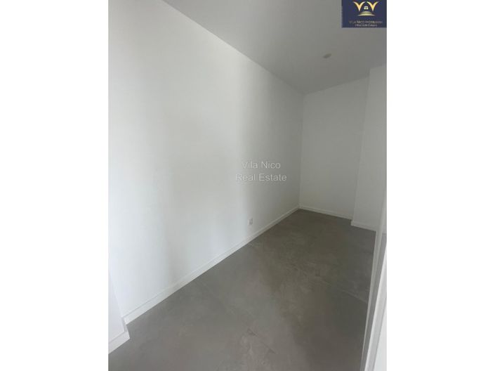 Image No.13-4 Bed House for sale