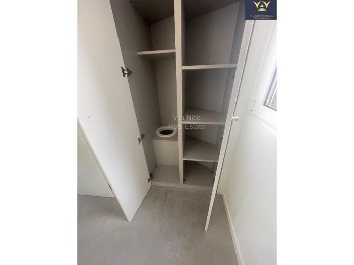 Image No.17-4 Bed House for sale