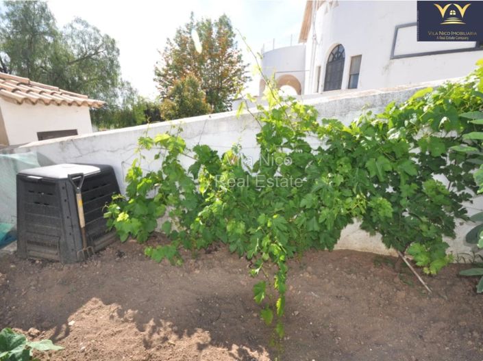 Image No.28-2 Bed House for sale