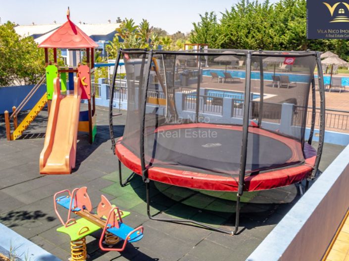 Image No.13-28 Bed Commercial for sale