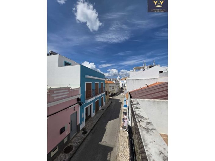 Image No.16-3 Bed House for sale