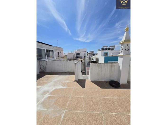 Image No.23-3 Bed House for sale