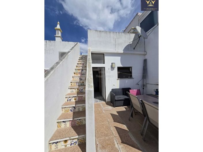 Image No.24-3 Bed House for sale