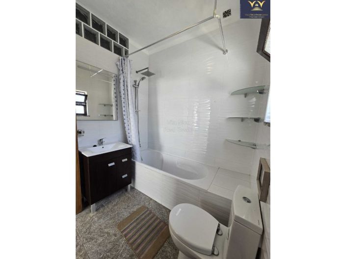 Image No.37-3 Bed House for sale