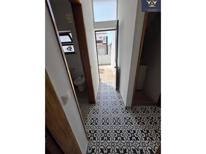 Image No.6-3 Bed House for sale