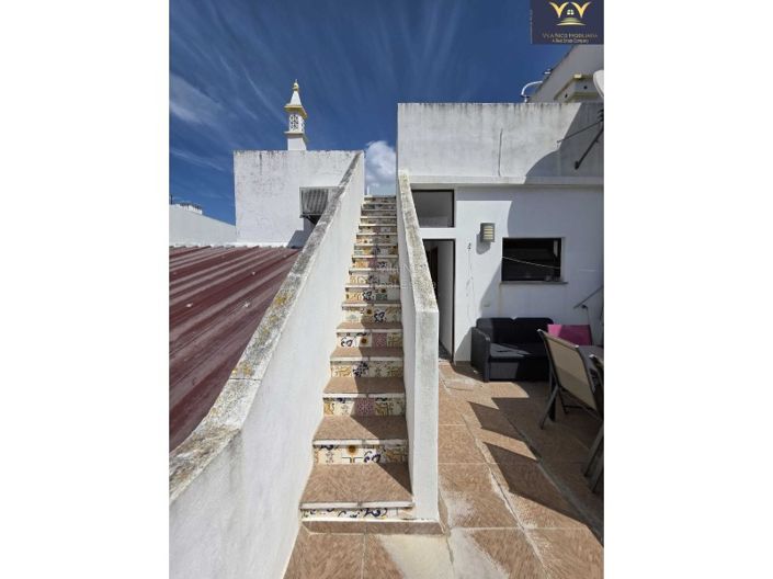 Image No.7-3 Bed House for sale