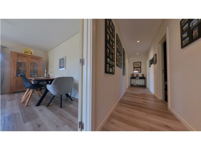 Image No.54-3 Bed Apartment for sale
