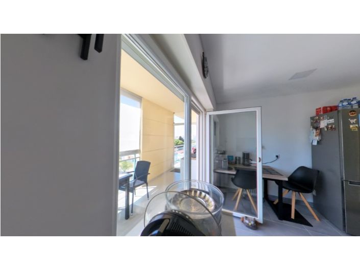 Image No.60-3 Bed Apartment for sale