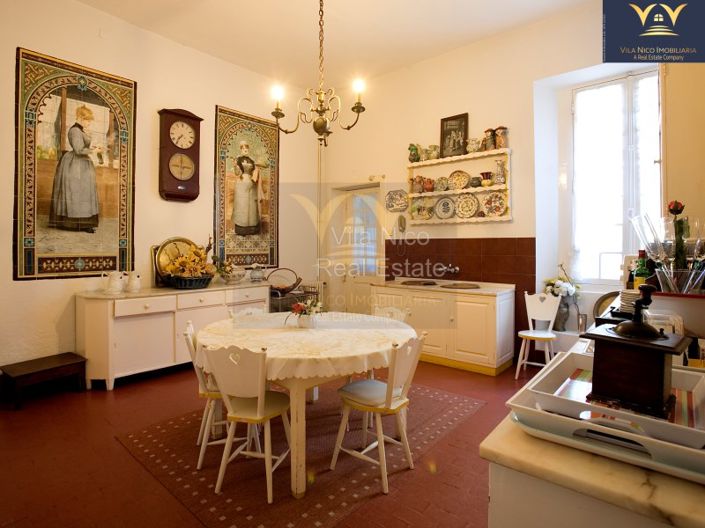 Image No.5-9 Bed House for sale