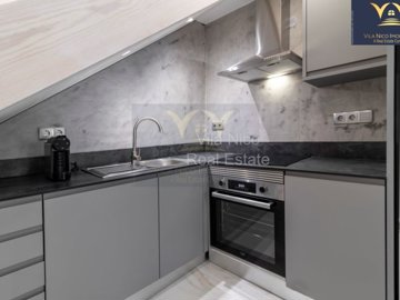 id3d8dd301-0000-0500-0000-000019eb0a18