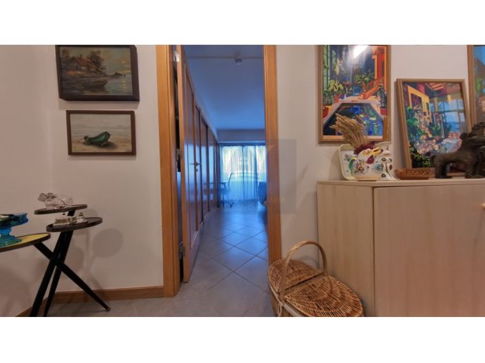 Image No.36-2 Bed Apartment for sale
