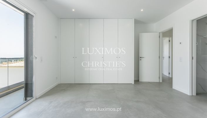 Image No.11-3 Bed Villa for sale