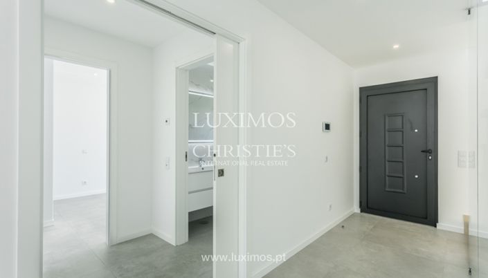 Image No.8-3 Bed Villa for sale