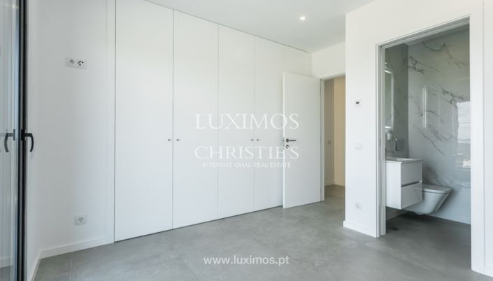 Image No.10-3 Bed Villa for sale