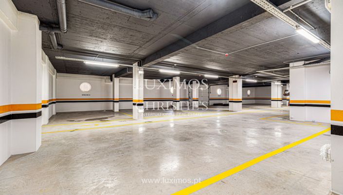 Image No.25-3 Bed Apartment for sale