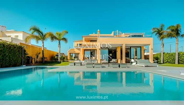 Image No.27-5 Bed Villa for sale