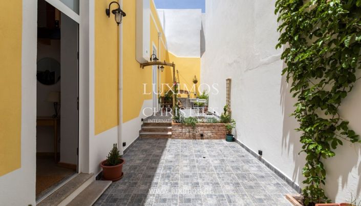 Image No.25-5 Bed Apartment for sale