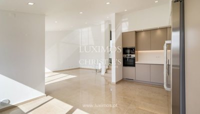 prod221724lg