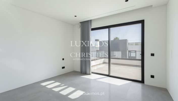 Image No.15-4 Bed Villa for sale