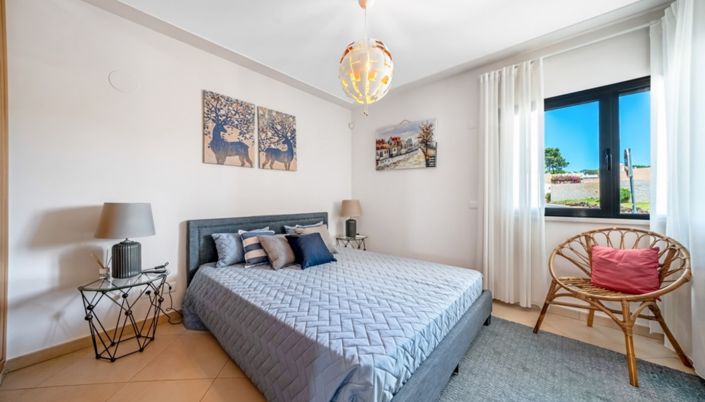 Image No.20-5 Bed Villa for sale