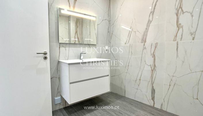 Image No.9-3 Bed Apartment for sale