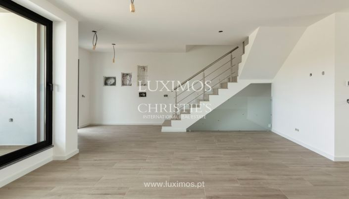 Image No.9-4 Bed Villa for sale