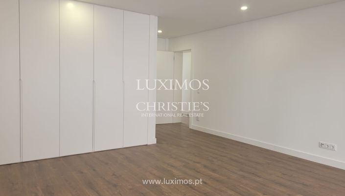 Image No.4-Villa de 4 chambres à vendre à Lagos