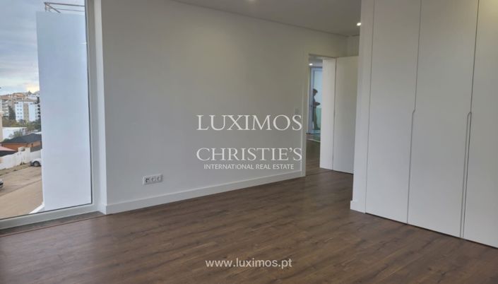 Image No.6-Villa de 4 chambres à vendre à Lagos