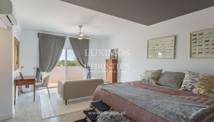 Image No.12-4 Bed Villa for sale