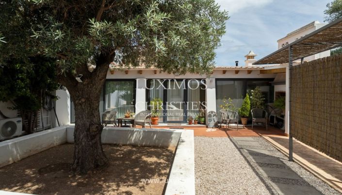 Image No.24-4 Bed Villa for sale