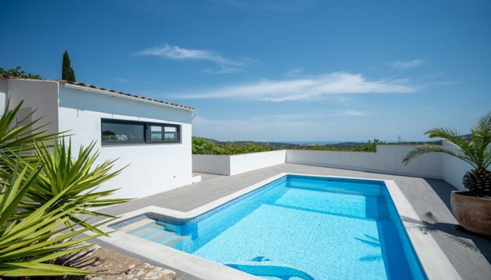 Image No.28-3 Bed Villa for sale