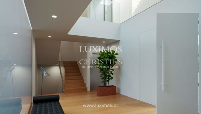 Image No.10-4 Bed Villa for sale