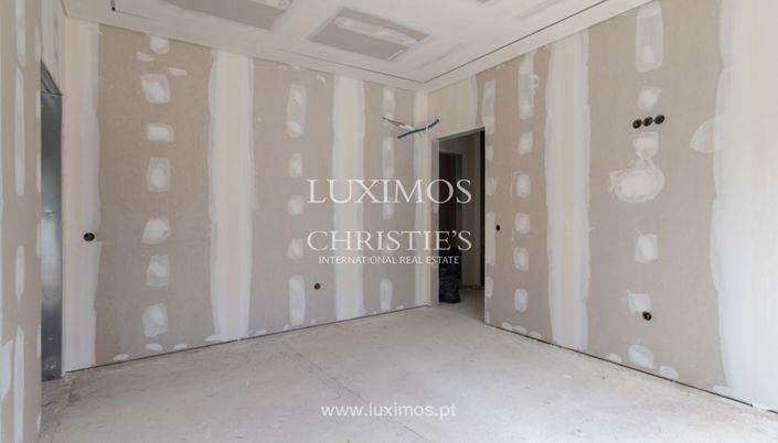 Image No.12-4 Bed Villa for sale