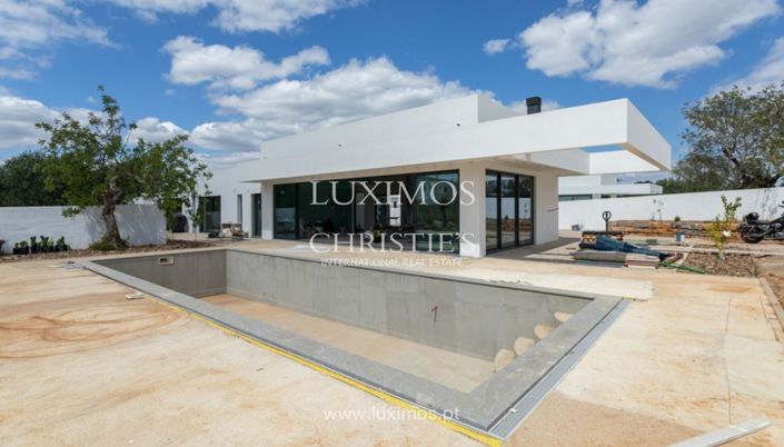 Image No.4-4 Bed Villa for sale