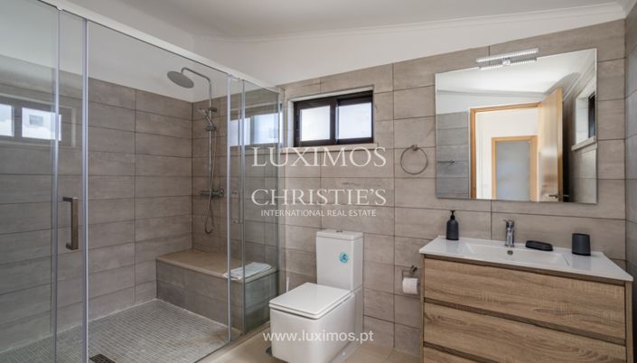 Image No.12-4 Bed Villa for sale