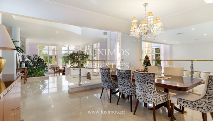 Image No.6-Villa de 4 chambres à vendre à Faro City