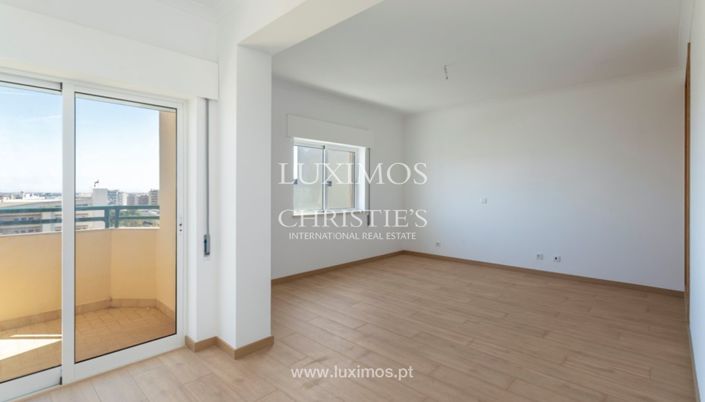 Image No.10-5 Bed Apartment for sale