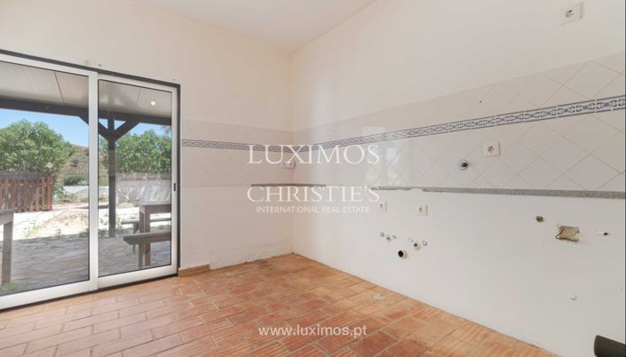 Image No.7-9 Bed Villa for sale