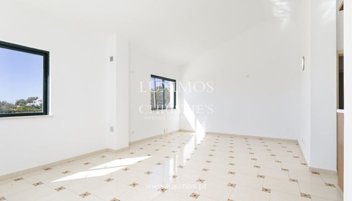 Image No.18-4 Bed Villa for sale