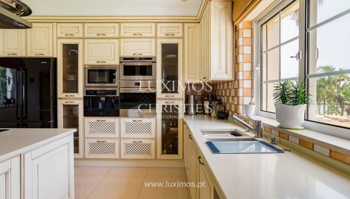 Image No.11-4 Bed Villa for sale