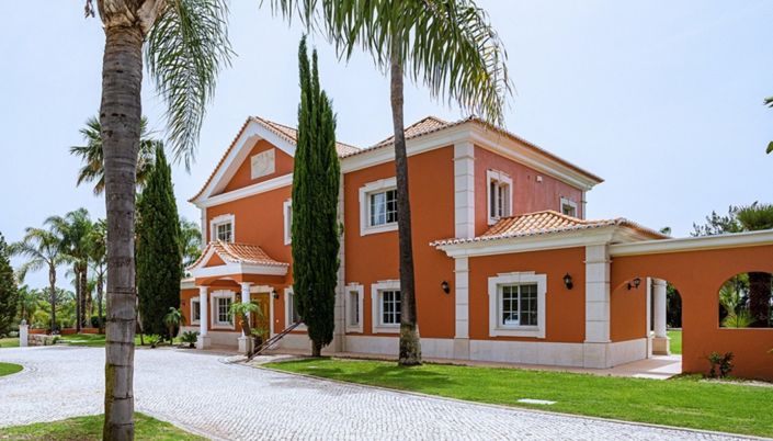 Image No.21-4 Bed Villa for sale